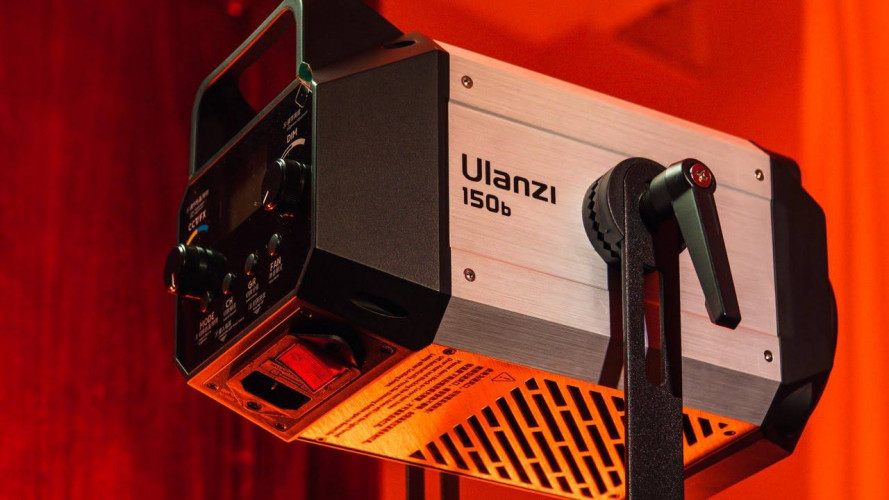 Видеосвет Ulanzi LC 150B Bi-Color Video Light