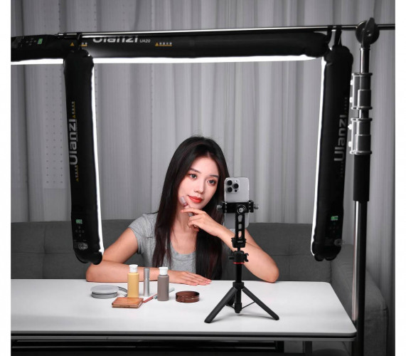 Видеосвет надувной Ulanzi UA20C 20W Air Tube RGB