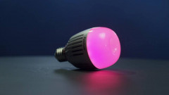 Умная лампочка Aputure Accent B7C