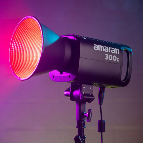 Осветитель Aputure Amaran 300c