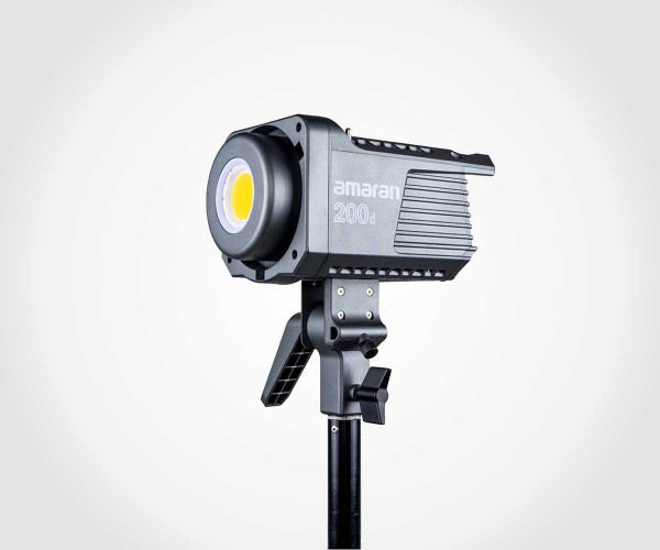 Осветитель Aputure Amaran 200d